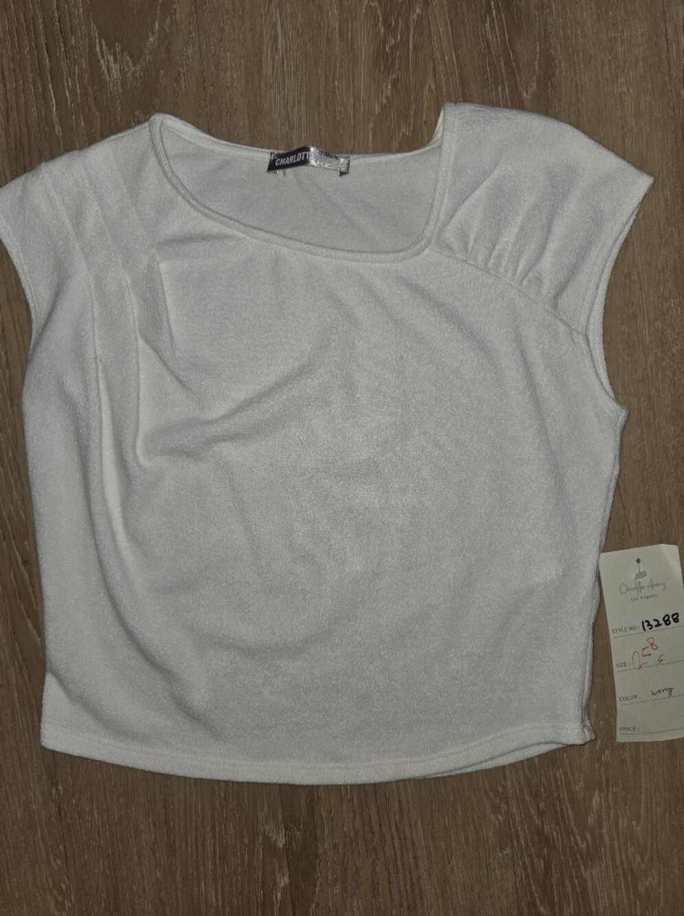 NWT CHARLOTTE AVERY IVORY CROP TOP SZ S WOMENS